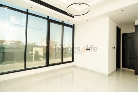 Vila di Nadd Al Sheba, Dubai, UEA 5 kamar tidur, 465 m2 nomor 722523 - foto 3