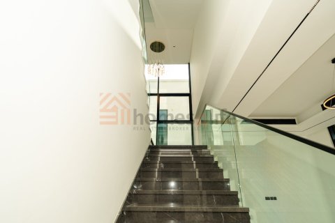 Vila di Nadd Al Sheba, Dubai, UEA 5 kamar tidur, 465 m2 nomor 722523 - foto 12