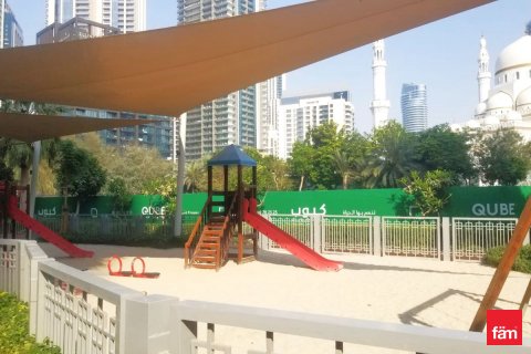 Lägenhet uthyres i Business Bay, Dubai, UAE 3 sovrum, 190.3 kvm Nr. 659146 - fotografi 16