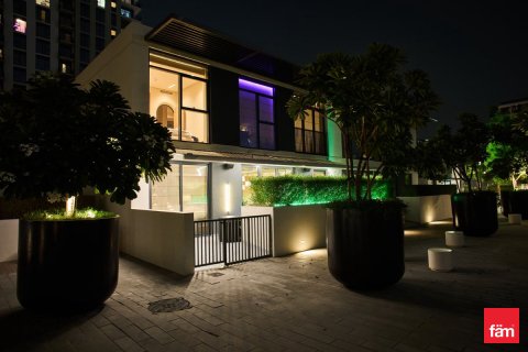 Városi lakóépület itt: Dubai Hills Estate, EAE, 3 hálószoba, 191.4 m², azonosító: 691426 - fénykép 25