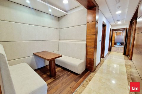 Oficiu de închiriat în Dubai, EAU 275.5 mp. №691429 - poză 17