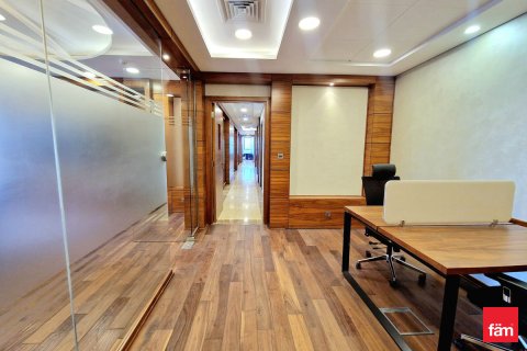 Oficiu de închiriat în Dubai, EAU 275.5 mp. №691429 - poză 13