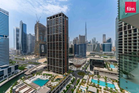 Appartement à Business Bay, Dubai, EAU: 1 chambre, 64.9 m2 № 740841
