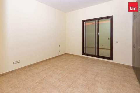 Radový dom v Dubai, SAE 4 spálne, 309.4 m2 č. 740791 - Fotografia 17