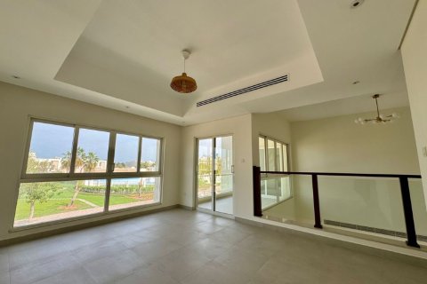 Müüa villa asukohaga Ras Al Khaimah, AÜE: 4 magamistoaga, 443 m² Nr 734659 - pilt 11