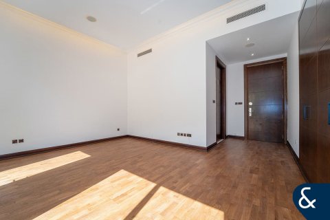 Зняти в оренду віллу в Аль-Барари, Дубай, ОАЕ 6 спалень, 1181м2, № 668535 - фото 15