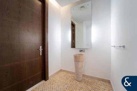 Зняти в оренду віллу в Аль-Барари, Дубай, ОАЕ 6 спалень, 1181м2, № 668535 - фото 11