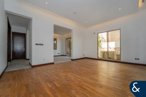 Зняти в оренду віллу в Аль-Барари, Дубай, ОАЕ 6 спалень, 1181м2, № 668535 - фото 6