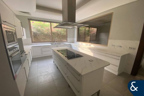 Villa uthyres i Al Barari, Dubai, UAE 6 sovrum, 1181 kvm Nr. 668535 - fotografi 8