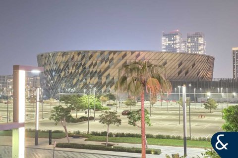 Lägenhet uthyres i City Walk, Dubai, UAE 2 sovrum, 177 kvm Nr. 668534 - fotografi 14