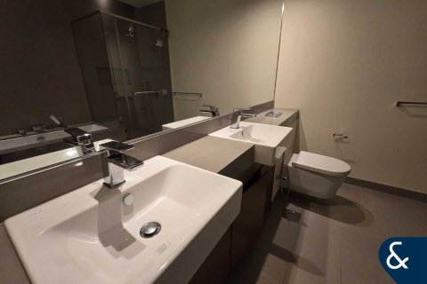 Lägenhet uthyres i City Walk, Dubai, UAE 2 sovrum, 177 kvm Nr. 668534 - fotografi 17