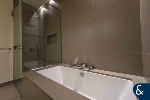 Lägenhet uthyres i City Walk, Dubai, UAE 2 sovrum, 177 kvm Nr. 668534 - fotografi 16