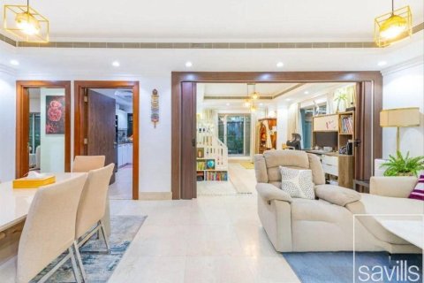 Apartment in Business Bay, Dubai, UAE 2 bedrooms, 179 sq.m. № 647393 - photo 5