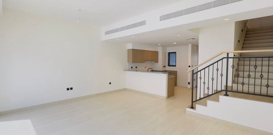 Townhouse în Dubai, EAU 5 dormitoare, 144 mp.  №699864