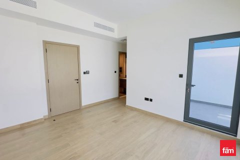 Townhouse de închiriat în Dubai, EAU 5 dormitoare, 144 mp. №699864 - poză 3