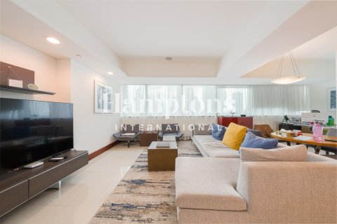 Dúplex en alquiler en World Trade Center, Dubai, EAU 2 dormitorios, 169.91958700 m2 № 717982 - foto 15