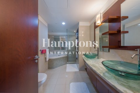 Dúplex en alquiler en World Trade Center, Dubai, EAU 2 dormitorios, 169.91958700 m2 № 717982 - foto 5