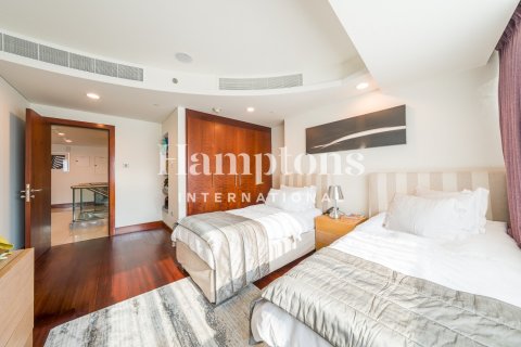 Dúplex en alquiler en World Trade Center, Dubai, EAU 2 dormitorios, 169.91958700 m2 № 717982 - foto 17