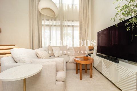 Apartament do wynajęcia w Jumeirah Village Circle, Dubai, ZEA 1 sypialnia, 104.98039000 mkw., nr 709711 - zdjęcie 4