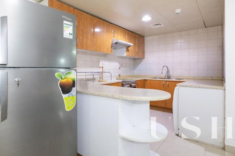 Apartemen di Jumeirah Lake Towers, Dubai, UEA 1 kamar tidur, 86 m2 nomor 620945 - foto 12