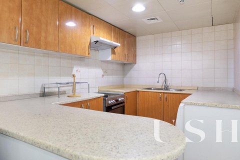 Apartemen di Jumeirah Lake Towers, Dubai, UEA 1 kamar tidur, 86 m2 nomor 620945 - foto 11