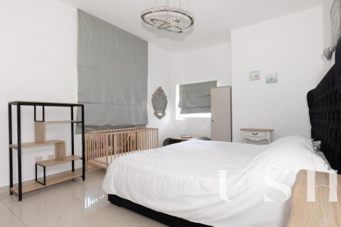 Apartemen di Jumeirah Lake Towers, Dubai, UEA 1 kamar tidur, 86 m2 nomor 620945 - foto 8