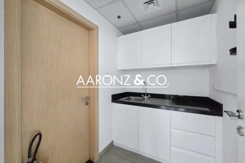 Büroraum zur Miete in Jumeirah Lake Towers, Dubai, VAE 126 m2 Nr. 692819 - Foto 11