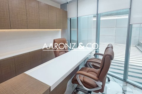 Büroraum zur Miete in Jumeirah Lake Towers, Dubai, VAE 107 m2 Nr. 692818 - Foto 4