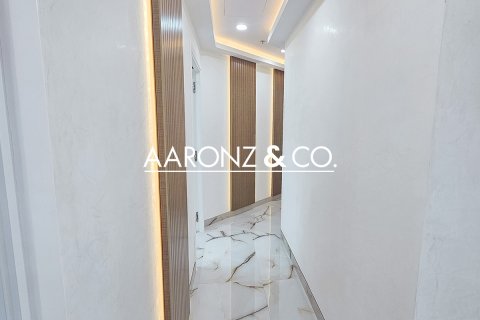 Büroraum zur Miete in Jumeirah Lake Towers, Dubai, VAE 107 m2 Nr. 692818 - Foto 9