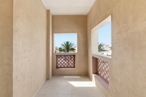Lakás itt: Umm Suqeim, Dubai, EAE, 2 hálószoba, 103.96 m², azonosító: 750015 - fénykép 15