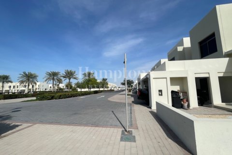 Řadový dům v Town Square, Dubai, SAE 4 ložnice, 303.92008711 m² Č.: 583733 - fotografie 26