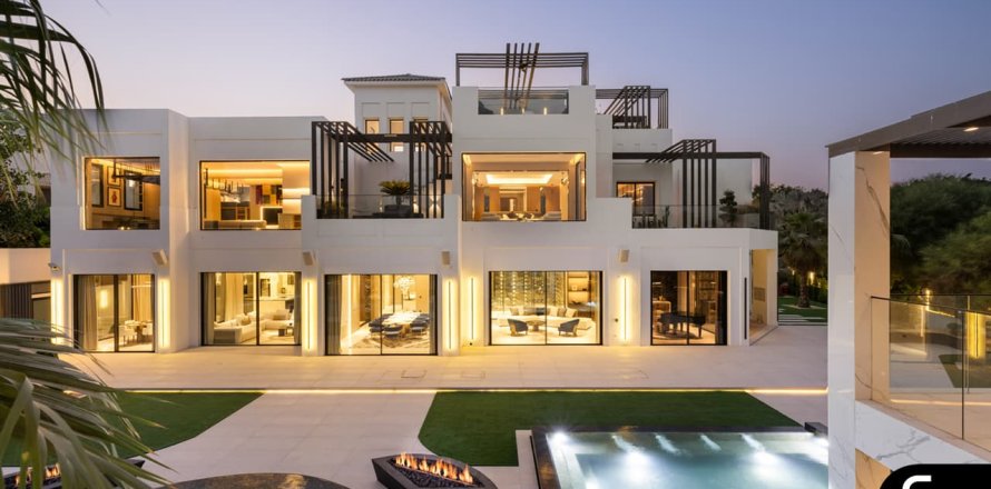 فيلا في البراري، دبي 6 غرفة نوم ، 1579 متر مربع . ر قم 666596