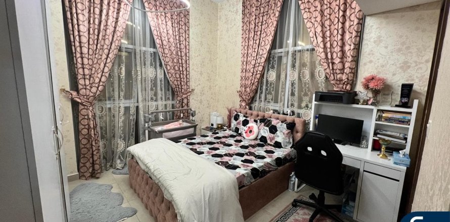 Apartman u AZIZI STAR u gradu Al Furjan, Dubai, UAE 2 spavaće sobe, 86 m2 Br. 666598