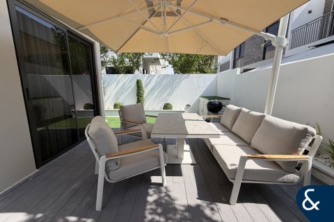 Casa urbana para venda em DAMAC Hills (Akoya by DAMAC), Dubai, EAU 3 quartos, 175 m2 № 666595 - foto 8