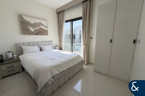Casa urbana para venda em DAMAC Hills (Akoya by DAMAC), Dubai, EAU 3 quartos, 175 m2 № 666595 - foto 13
