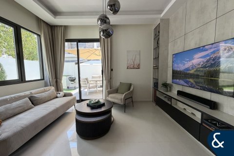 Casa urbana para venda em DAMAC Hills (Akoya by DAMAC), Dubai, EAU 3 quartos, 175 m2 № 666595 - foto 5