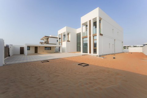 Abu Dhabi, संयुक्त अरब अमीरात में कमर्शियल प्रॉपर्टी, 707 वर्ग मीटर, संख्या 384682 - फ़ोटो 10