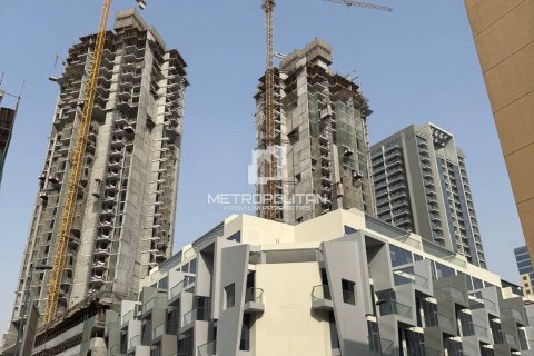 Apartment sa Jumeirah Village Circle, Dubai, UAE 2 silid-tulugan, 90 sq.m. № 663424 - larawan 1