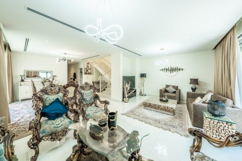 Üürile anda ridamaja asukohaga DAMAC Hills (Akoya by DAMAC), Dubai, AÜE: 4 magamistoaga, 393.51016613 m² Nr 583412 - pilt 16