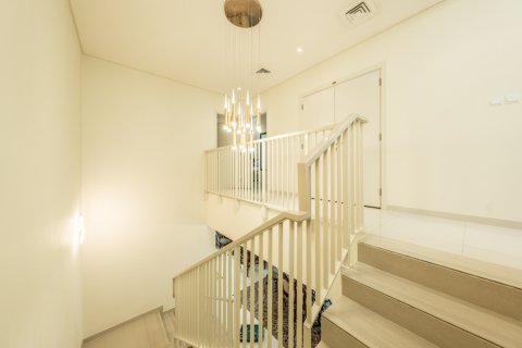Üürile anda ridamaja asukohaga DAMAC Hills (Akoya by DAMAC), Dubai, AÜE: 4 magamistoaga, 393.51016613 m² Nr 583412 - pilt 10