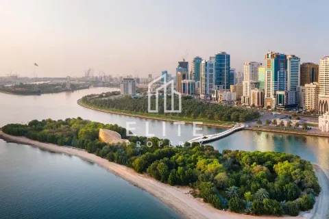 Bangunan di Sharjah, UAE 1222 meter persegi № 620260 - foto 6