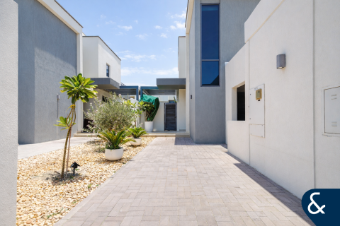 Villa à vendre à  Dubai Hills Estate, Dubai, EAU 4 chambres, 229 m2 № 667364 - photo 7