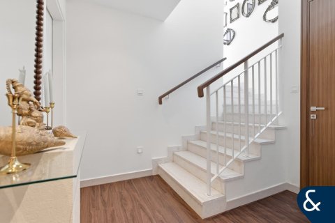 Villa til salg i Dubai Hills Estate, Dubai, UAE 4 soveværelser, 229 kvm № 667364 - foto 13