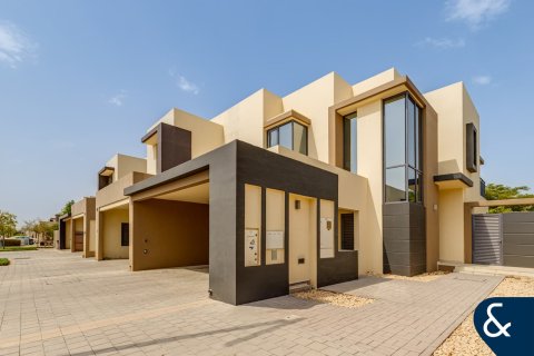 Villa para venda em Dubai Hills Estate, Dubai, EAU 4 quartos, 229 m2 № 667363 - foto 3