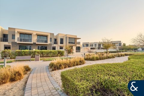 Βίλα σε Dubai Hills Estate, Dubai, ΗΑΕ 4 υπνοδωμάτια, 229 τ.μ. Αρ. 667358 - φωτογραφία 14