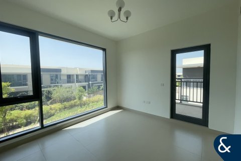 Βίλα σε Dubai Hills Estate, Dubai, ΗΑΕ 4 υπνοδωμάτια, 229 τ.μ. Αρ. 667358 - φωτογραφία 7