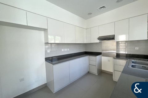 Βίλα σε Dubai Hills Estate, Dubai, ΗΑΕ 4 υπνοδωμάτια, 229 τ.μ. Αρ. 667358 - φωτογραφία 3