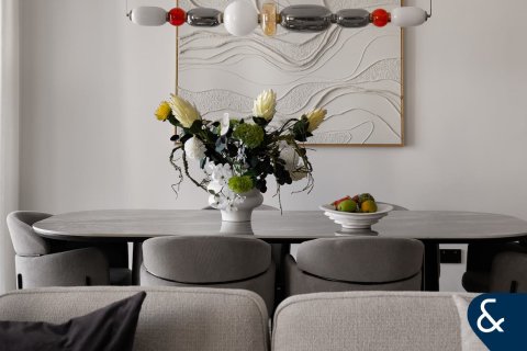 Apartmen di Jumeirah Beach Residence, Dubai, UAE 2 bilik tidur, 123 meter persegi № 667362 - foto 14