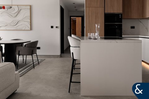 Apartmen di Jumeirah Beach Residence, Dubai, UAE 2 bilik tidur, 123 meter persegi № 667362 - foto 18