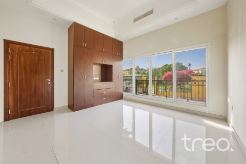 Huvila The Villa, Dubai, Arabiemiraatit 5 makuuhuonetta, 468.42 m2 № 741040 - kuva 8